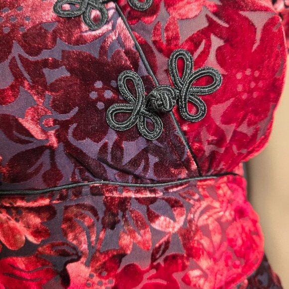 Vintage 90s Red Flocked Velvet Burnout Asian Style Top Size S Gothic Whimsigoth - Picture 3 of 14